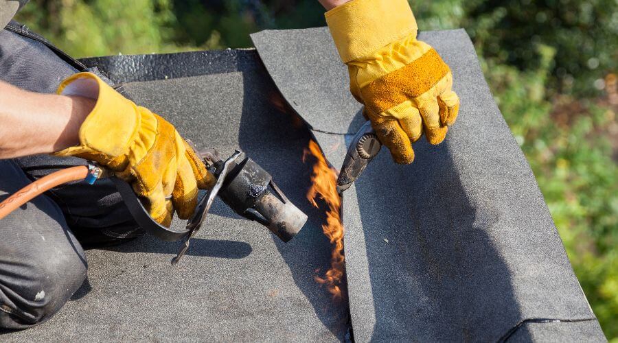 Professional flood damage restoration services in Kingsland, AR